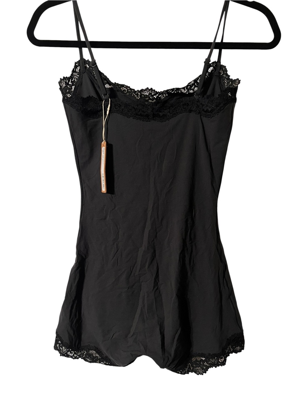 SKIMS fits everybody lace onsie in onyx - Picture 3 of 4